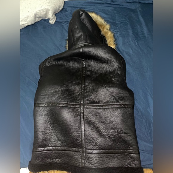 TOP GUN AN AMERICAN ICON - Picture 2 of 3